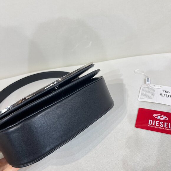 Diesel Black Simple Brand Logo Shoulder Bag - Picture 5 of 9